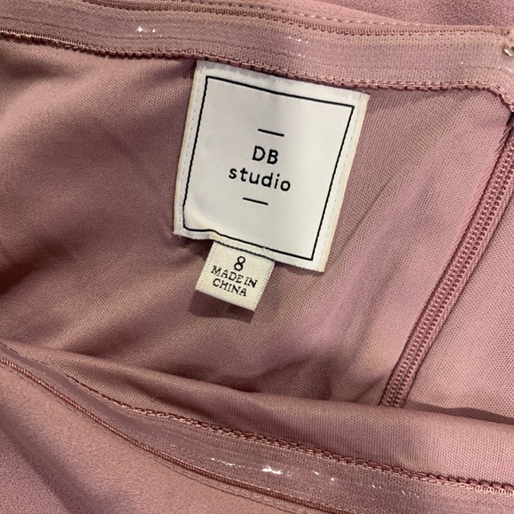 Off the Shoulder Ruched Dress - Picture 4 of 6